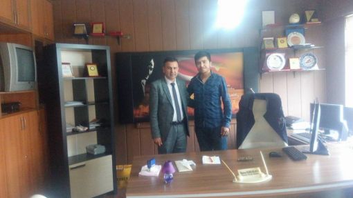  Kırşehir Tv ve Posta Gazetesi'ne Ziyaretimiz Kırşehir Posta Gazetesi Haber Müdürü Uğur Türkmen ve  Kırşehir Tv Haber Koordinatörü Mahmut Şefik Koç ve yöneticilerine ziyaretimiz teşekkür ediyorum Ünal Kaya