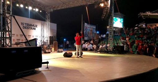 15 Temmuz Programında DARICA KOCAELİ'nde Sahnede Yerimizi Aldık Kocaeli Ak Parti Milletvekili Cemil Yaman, Darıca Kaymakamı Ömer Karaman ve Darıca Belediye Başkanı Şükrü Karabacak Ünal Kaya 15 Temmuz Programında DARICA KOCAELİ'nde Sahnede Yerimizi Aldık Kocaeli Ak Parti Milletvekili Cemil Yaman, Darıca Kaymakamı Ömer Karaman ve Darıca Belediye Başkanı Şükrü Karabacak Ünal Kaya