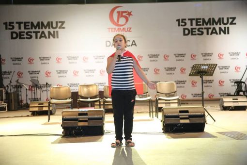 15 Temmuz Programında DARICA KOCAELİ'nde Sahnede Yerimizi Aldık Kocaeli Ak Parti Milletvekili Cemil Yaman, Darıca Kaymakamı Ömer Karaman ve Darıca Belediye Başkanı Şükrü Karabacak Ünal Kaya 15 Temmuz Programında DARICA KOCAELİ'nde Sahnede Yerimizi Aldık Kocaeli Ak Parti Milletvekili Cemil Yaman, Darıca Kaymakamı Ömer Karaman ve Darıca Belediye Başkanı Şükrü Karabacak Ünal Kaya