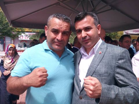 “Turkish Tyson” lakaplı DURMUŞ KARAKUŞ ile birlikteydik