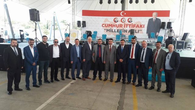 CUMHUR İTTİFAKI ve MUSTAFA YILDIZDOĞAN KONSERİNDEYİZ